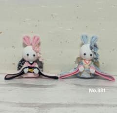 ちりめん細工 座り姿の着物うさぎさんNo.331 - メルカリ