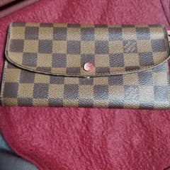 ルイヴィトンダミエ財布中古品のサムネイル