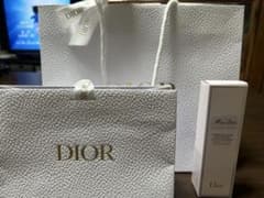 Miss Diorバンドクリームホワイトギフトバッグ付きのサムネイル