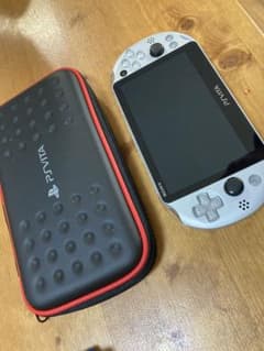 psvitaシルバーのサムネイル