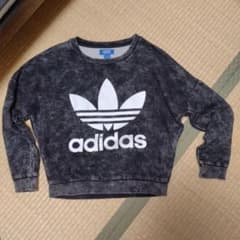 アディダススウェットのサムネイル