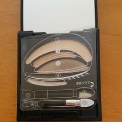 AUBE オーブクチュール アイシャドウパレット ブラウンのサムネイル