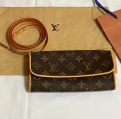 LOUIS VUITTON ルイヴィトン ポシェットツインPM モノグラム - メルカリ