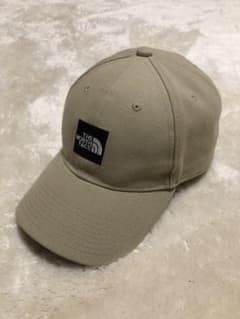 キャリー様専用 THE NORTH FACE ベージュキャップのサムネイル