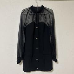 シースルーブラックドレスのサムネイル