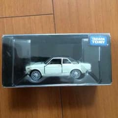 トミカ リミテッド 日産 ブルーバードのサムネイル
