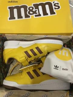adidas m&m'sのサムネイル