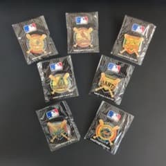 MLB メジャーリーグ ピンバッチ 7個セット - メルカリ