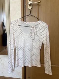 SHEIN ウィッシュコア ドット柄トップス　リボン付きのサムネイル