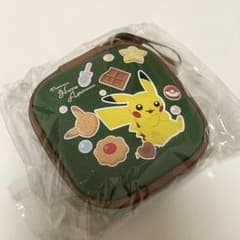 韓国 Oliveyoung オリヤン限定 ポケモン コラボ ピカチュウ ポーチのサムネイル
