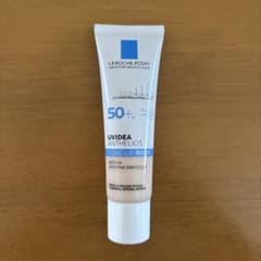 ラロッシュポゼ UVイデアXLプロテクショントーンアップローズSPF50+ 美品のサムネイル