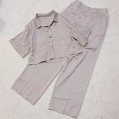 GRL パンツセットアップ ベージュ Mサイズのサムネイル