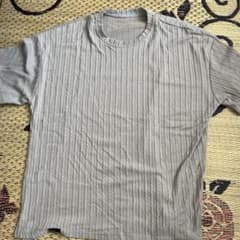 グレー ストライプ 半袖Tシャツ　Lサイズのサムネイル