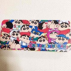 ✌︎様専用 クレヨンしんちゃんの缶ペンのサムネイル