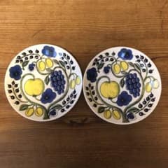 ARABIA Paratiisiフルーツ柄 皿 21cm 2枚セット - メルカリ