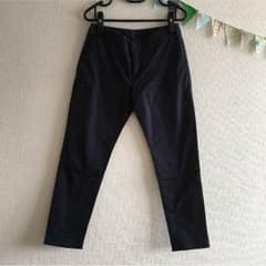無印良品 ネイビーパンツのサムネイル