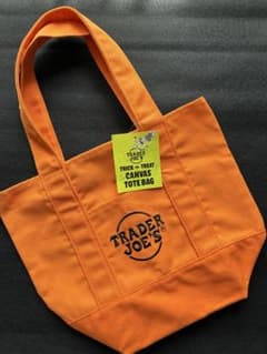 Trader Joe's Trick-or-Treat ミニトートバッグのサムネイル