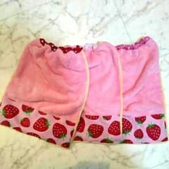 buru。様専用⭐お食事エプロンのサムネイル