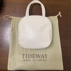 TIDEWAY スクエアバッグ　白のサムネイル