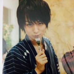 伊野尾慧  浴衣 公式写真のサムネイル