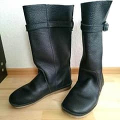 値下げします。革製　べたんこブーツのサムネイル