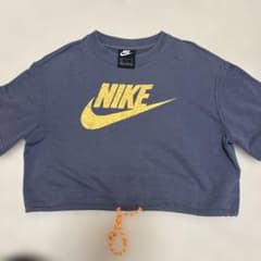 NIKE スウェットTシャツ S 短丈 古着のサムネイル