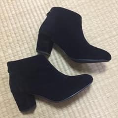 ショートブーツのサムネイル