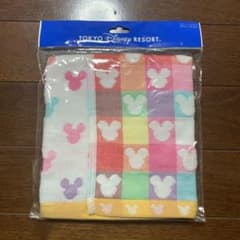 ディズニー　ハンドタオル　未開封のサムネイル