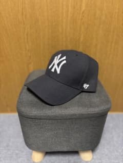 ニューヨーク・ヤンキースベースボールキャップのサムネイル