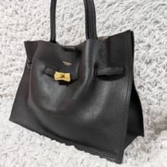 美品VIOLAd'ORO トートバッグ タリアン レザー A4 ターンロック 金