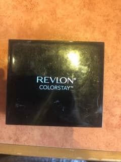 REVLONファンデーションのサムネイル