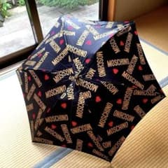 モスキーノ折りたたみ傘　ハート チェーン ロゴ テディベア ピンク×ブルー完売品 美品】レア MOSCHINO モスキーノ 折りたたみ傘 ハートロゴプリント