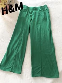H&M グリーンストレートパンツ　美品のサムネイル