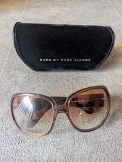 MARC BY MARC JACOBS キャットアイサングラスのサムネイル