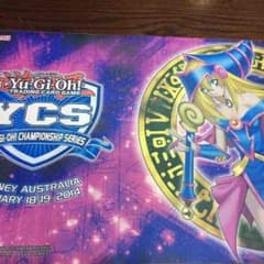 ブラックマジシャンガールプレイマットシドニーのサムネイル