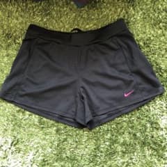NIKE ナイキ ショートパンツ レディースM 美品ですのサムネイル