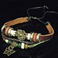 【送料無料】♣︎メンズアクセショップ♣︎本革デザインブレス・蝶のサムネイル