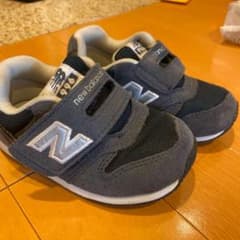 ニューバランス 996 スニーカーのサムネイル