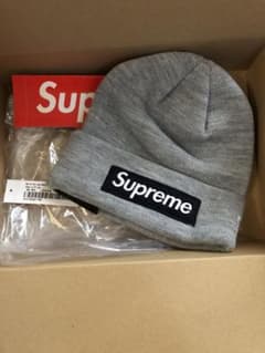 supreme 帽子　ニット帽のサムネイル