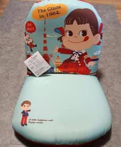 タグ付き・美品】不二家 ペコちゃん 折りたたみ座椅子 非売品 レトロ