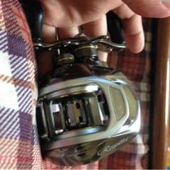 メーカー不明ベイトリールのサムネイル