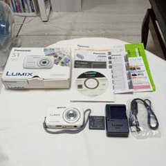 【超美品】Panasonic LUMIX DMC-S1オールドコンデジ同梱品完備 超美品】Panasonic LUMIX DMC-S1オールドコンデジ同梱品完備 - メルカリ