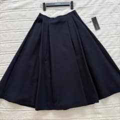 フォクシー40 ♡定価101200円♡ フレアスカート ネイビー　SP品 フォクシー40 ♡定価101200円♡ フレアスカート ネイビー SP品 - メルカリ