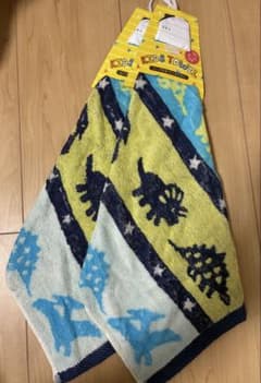 恐竜デザイン ループ付タオル 保育園 幼稚園 小学生 恐竜 キッズのサムネイル