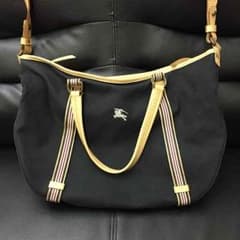 Burberry バックのサムネイル