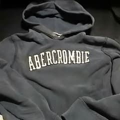 激渋！ アバクロ パーカー  XL オマケ（アバクロ TシャツL）のサムネイル