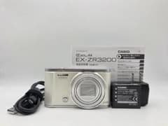 CASIO EXILIM EX-ZR3200 コンパクトデジタルカメラ ホワイト - メルカリ