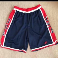ゲリラ値下！NIKE /  dream team  90sのサムネイル