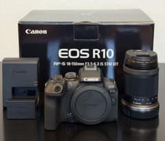Canon EOS R10 RF-S 18-150mm IS STMキットのサムネイル