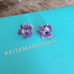 kbathariaisoさま専用  ケイタマルヤマ ピアスのサムネイル